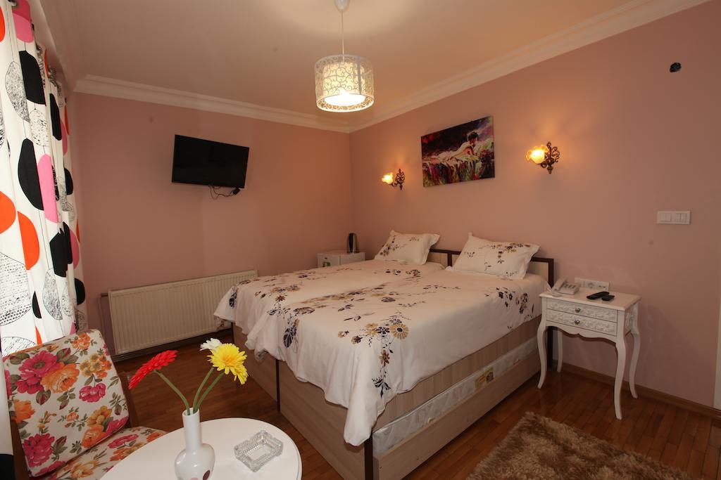 Couette-café Yesim Suites